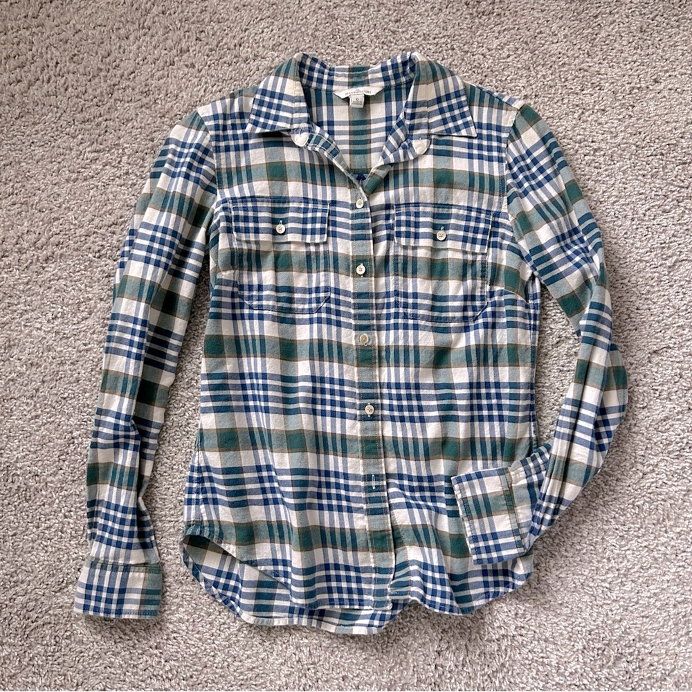 LL Bean Signature Plaid Button Down Shirt